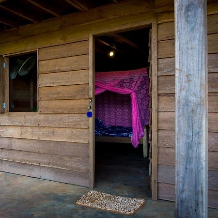 Mr Pov Home Stay Banlung Kültér fotó