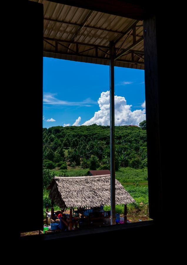 Mr Pov Home Stay Banlung Kültér fotó
