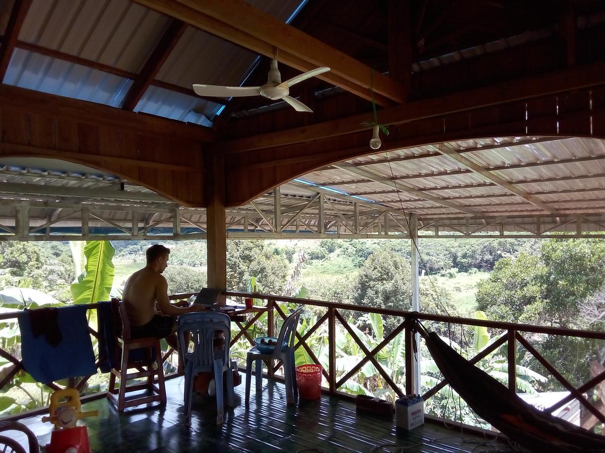 Mr Pov Home Stay Banlung Kültér fotó